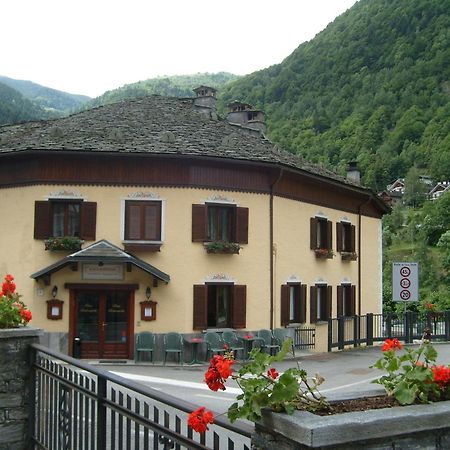 Hotel Residence Giardini Piode Kültér fotó